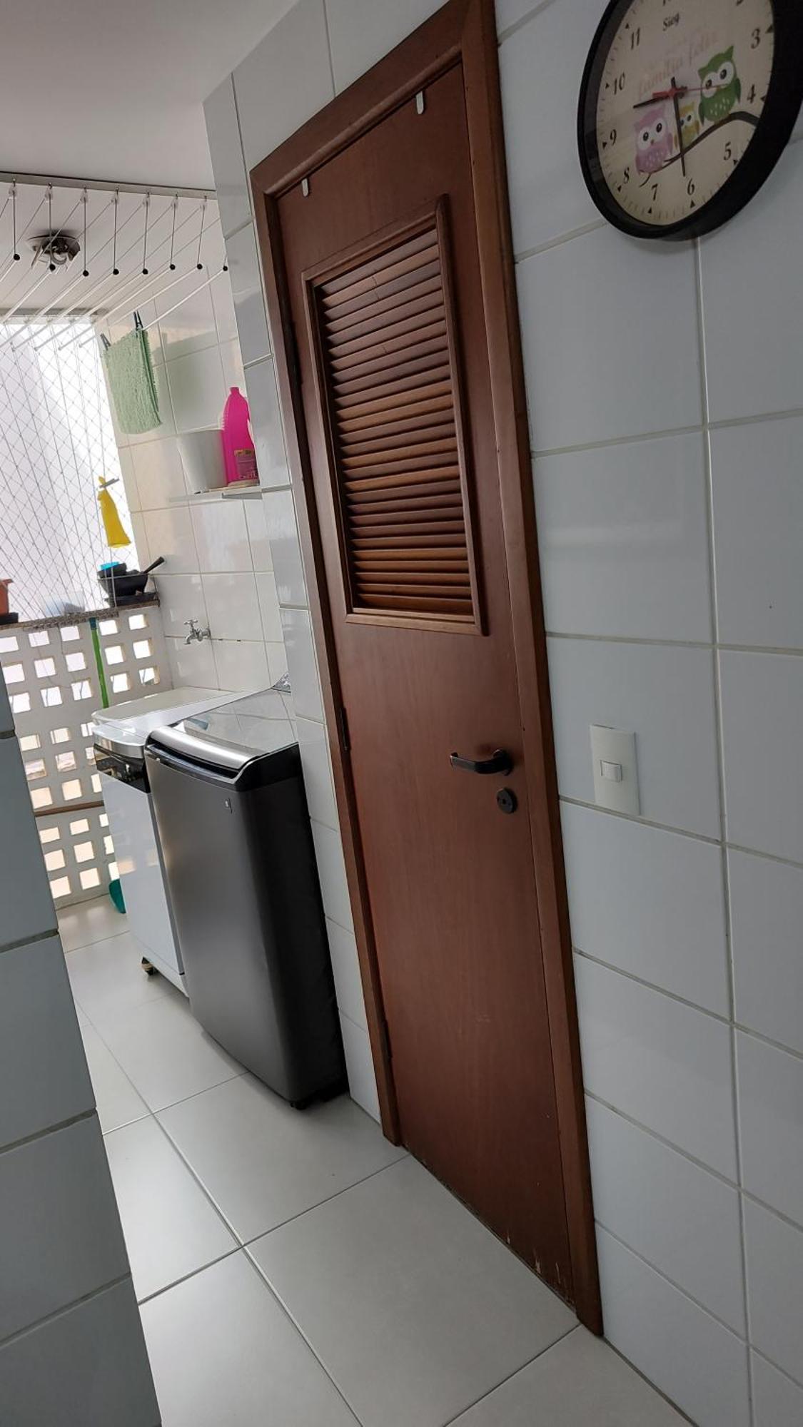 Hostel For One Com Quarto De Solteiro E Banheiro Privativos 비토리아 외부 사진
